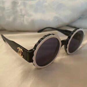 Chanel Camellia Vintage Scalloped Sunglasses 1994 (03524 C0229)